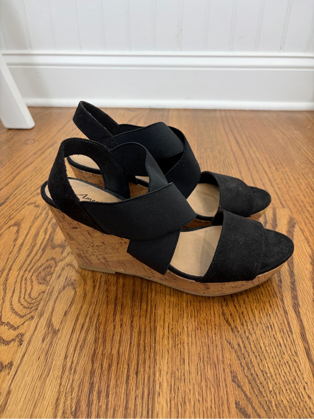 American Eagle Black Elastic Strap Cork Wedge Sandals (9)